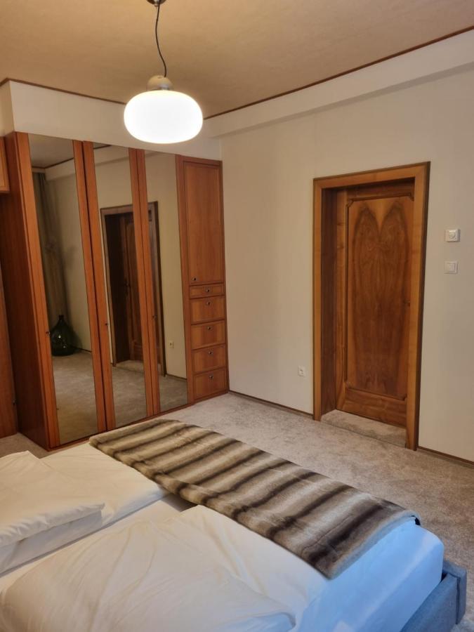 Villa With Private Sauna And Jacuzzi, 8 Min From Schloss Schoebrunn 维也纳 外观 照片